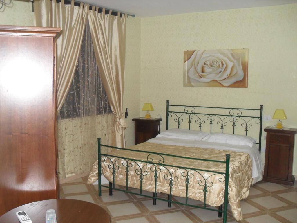 Mamma Assunta Bed & Breakfast เมเลนดูญโญ ภายนอก รูปภาพ